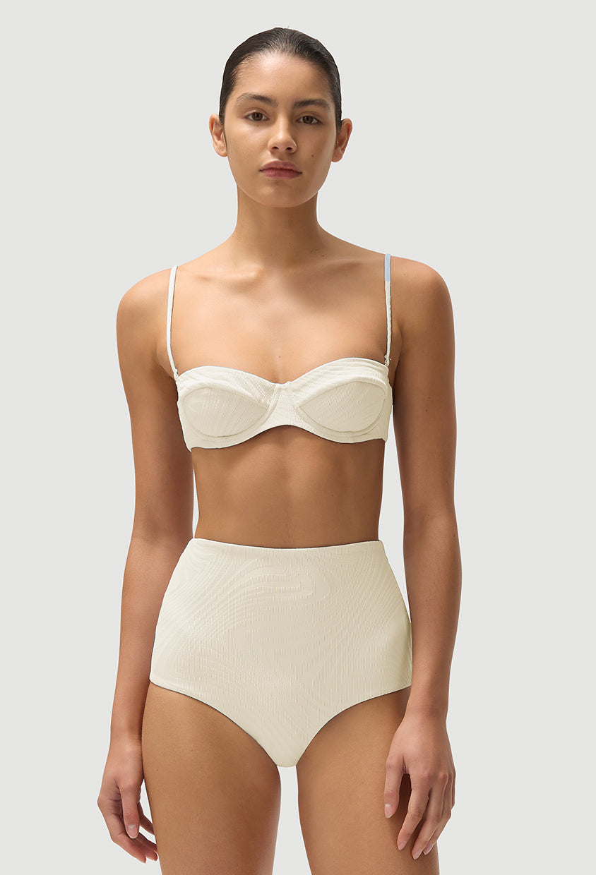 Rodney Top | Yoghurt